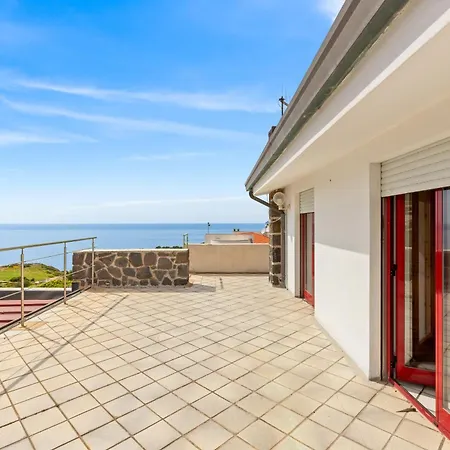 Bea Con Vista Mare
